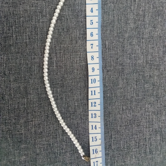 Glass Bead Bracelet - Picture 2 of 3